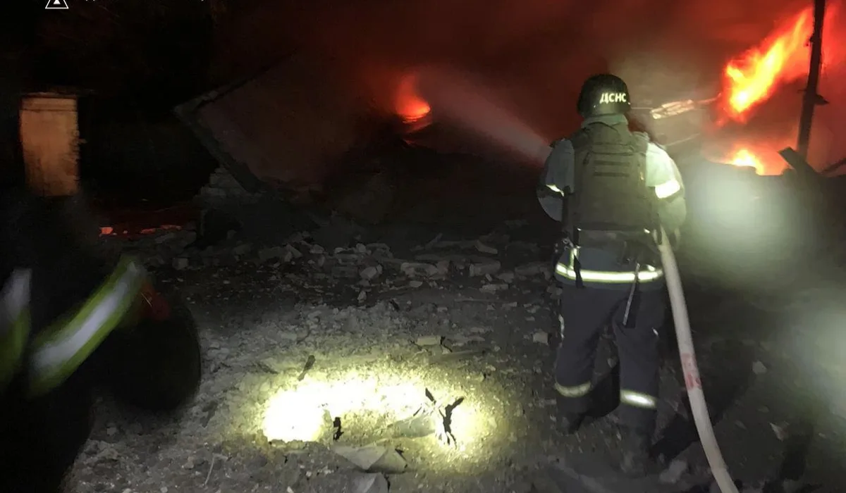 79685767764540110807010080064653