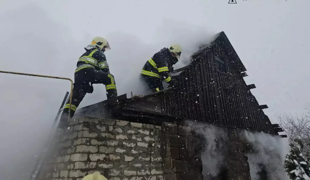 89708281810811877777378887978882627955689911