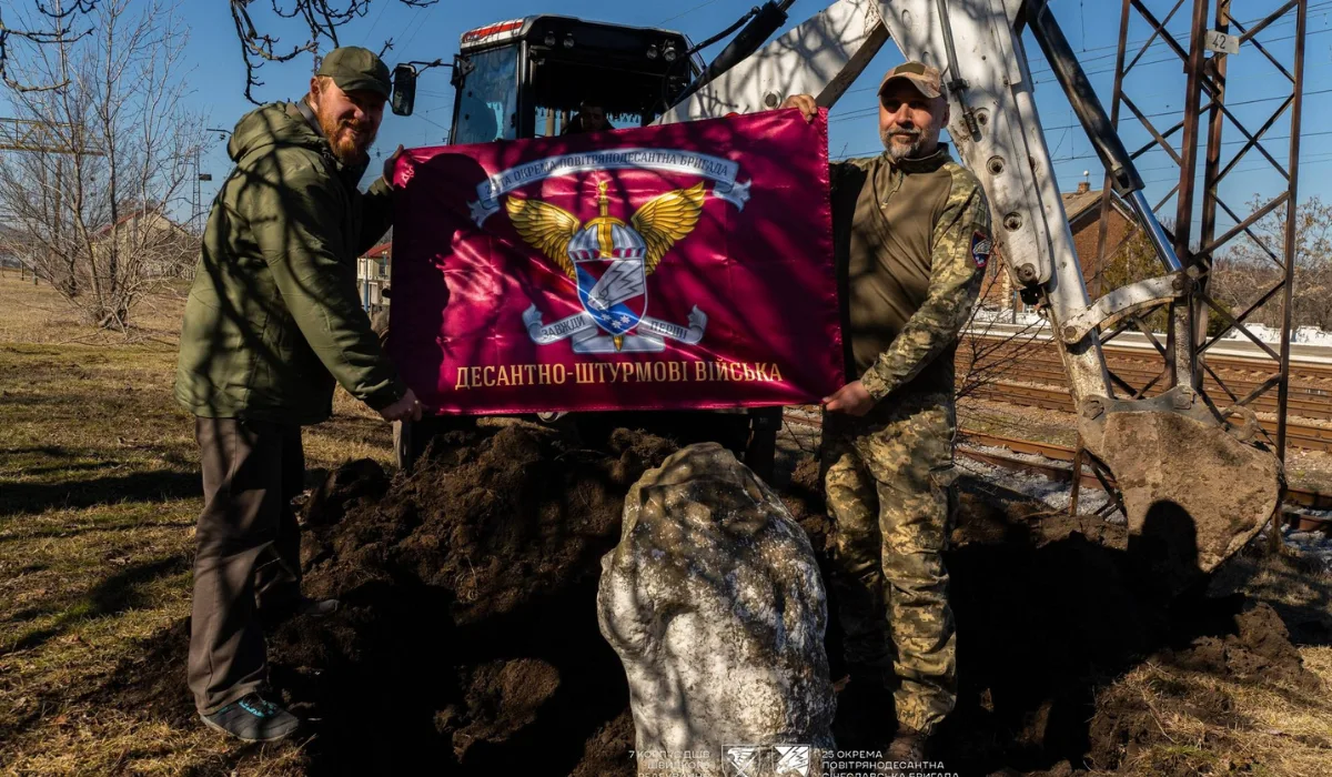 00111213231809089330977121